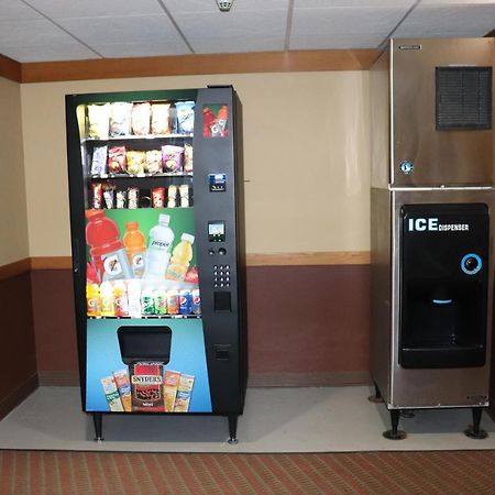 Prairie Inn Holmen La Crosse Area Экстерьер фото